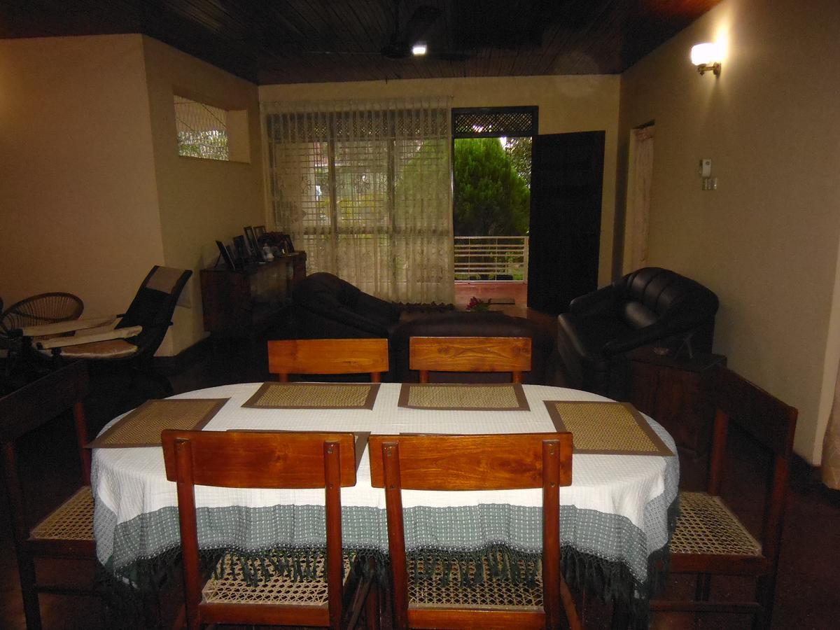 Mama'S Hostel By Taprobane Negombo Exterior photo